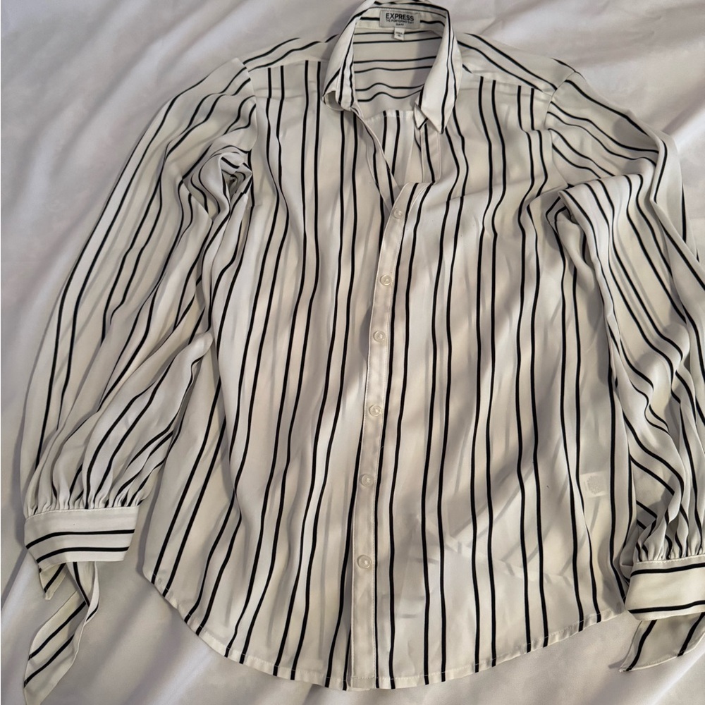 Express White Shirt with Black Vertical Stripes - Men's Button-Up